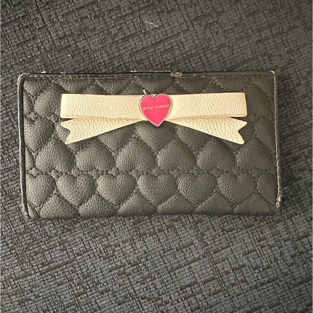 GUC: Betsy Johnson Wallet.
